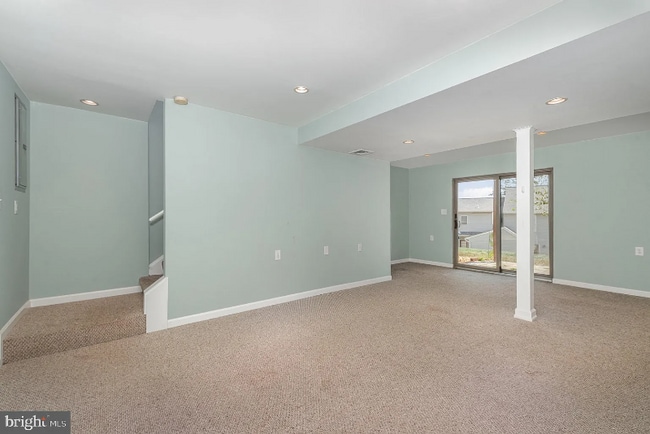 Building Photo - 109 Hunters Ridge Dr