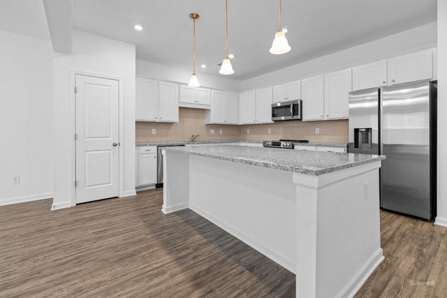 Building Photo - 135 Townsend