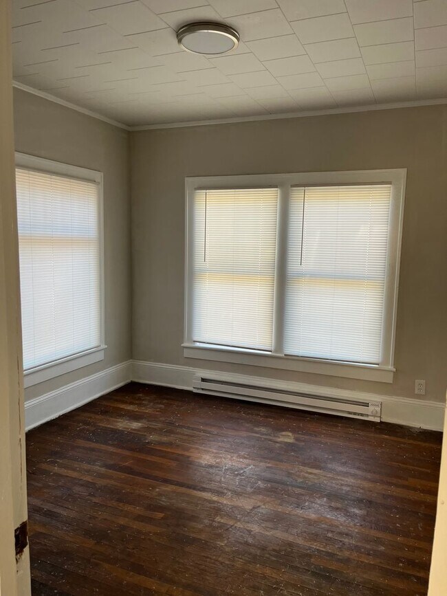 Building Photo - Available