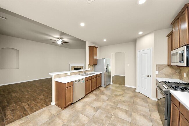 Building Photo - 18611 Tanglerose Ct