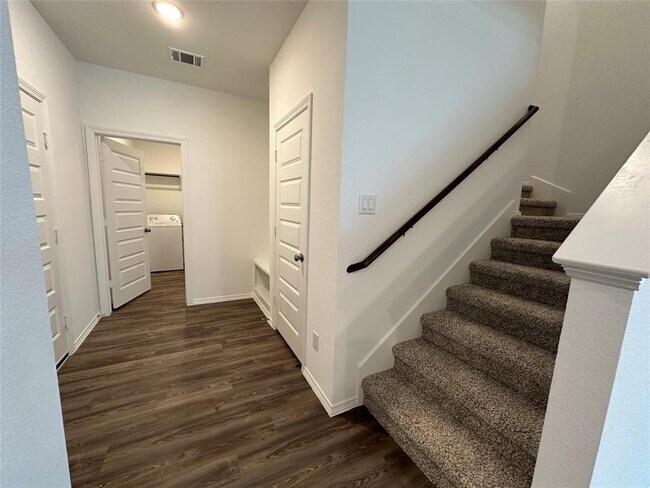 Building Photo - 25628 Microstar Wy