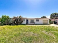 Building Photo - 122 Eden Ave