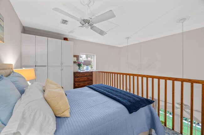 Building Photo - 227 Marlborough Rd