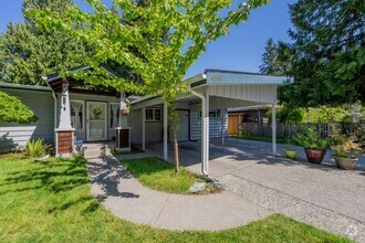 Building Photo - 3Bd/2Ba Kenmore House