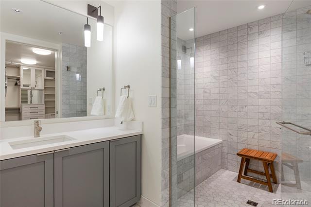 Building Photo - 1750 Wewatta St