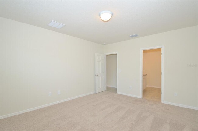 Building Photo - 1647 Aspen Ave