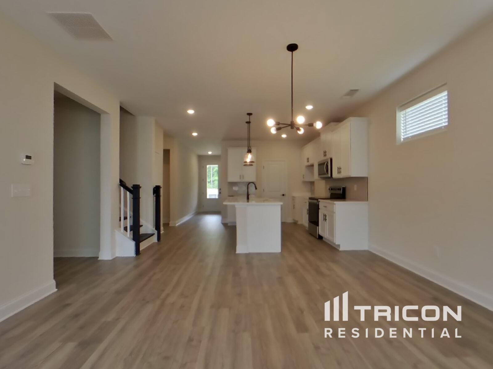Building Photo - 643 Cantrell Dr