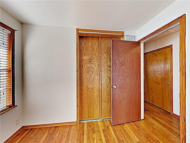 Building Photo - 5204 Berkman Dr