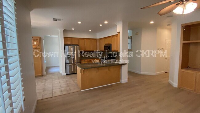 Building Photo - 673 Nacomis Ct