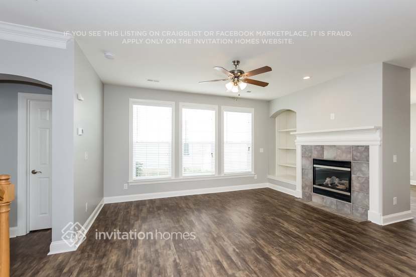 Building Photo - 3016 Ivy Brook Pl