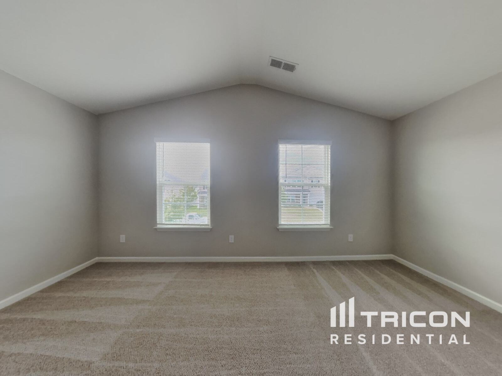 Building Photo - 6858 Keeneland Dr