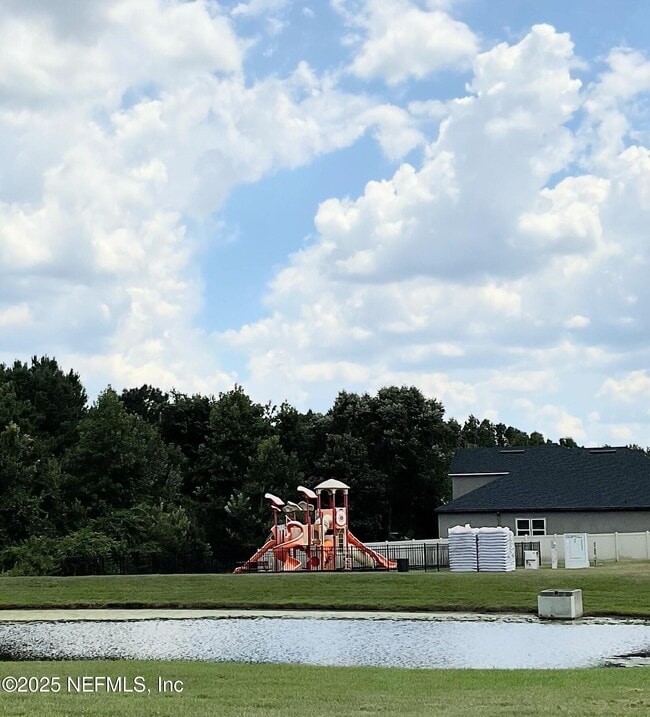 Building Photo - 8253 Golden Bamboo Dr