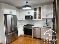 Building Photo - 3126 N Spaulding Ave