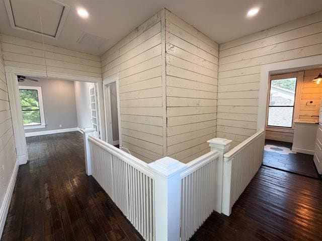 Building Photo - 405 E Denton St