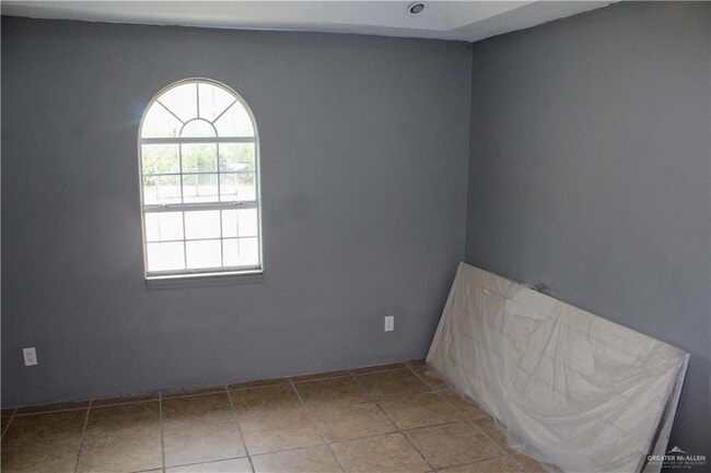 Building Photo - 1108 Arboledas Dr