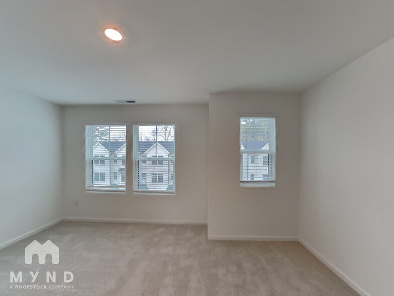 Building Photo - 1506 Crescent Townes Wy