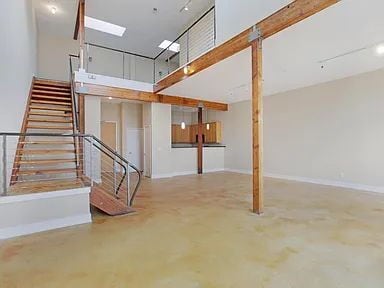 Building Photo - 81 Langton St