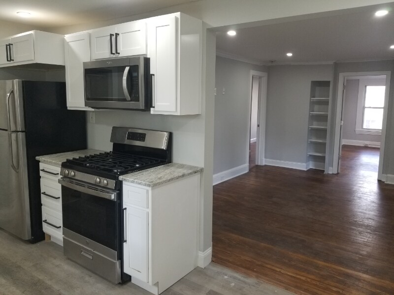 Building Photo - 0 Warren St