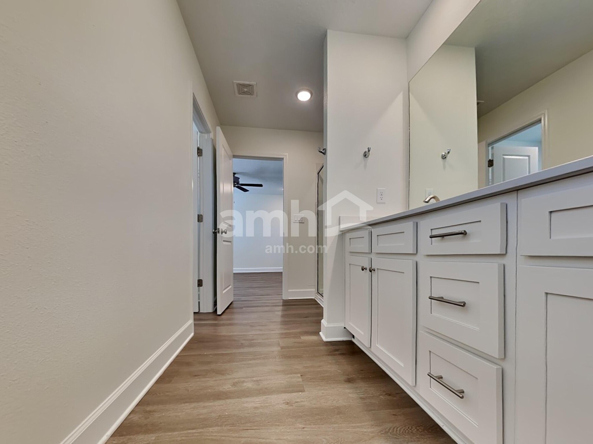 Building Photo - 2560 Spring Moss Ct