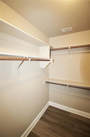 Building Photo - 222 Chimney Rock Dr