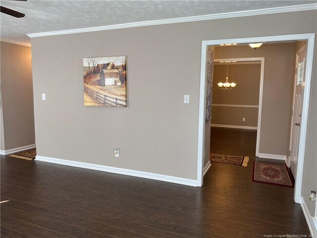 Building Photo - 1212 Butterwood Cir