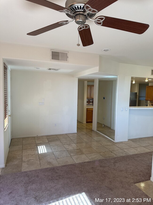Building Photo - 664 Peachy Canyon Cir