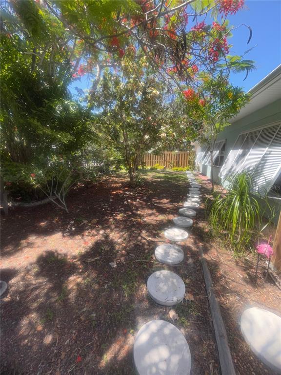 Building Photo - 428 Court St