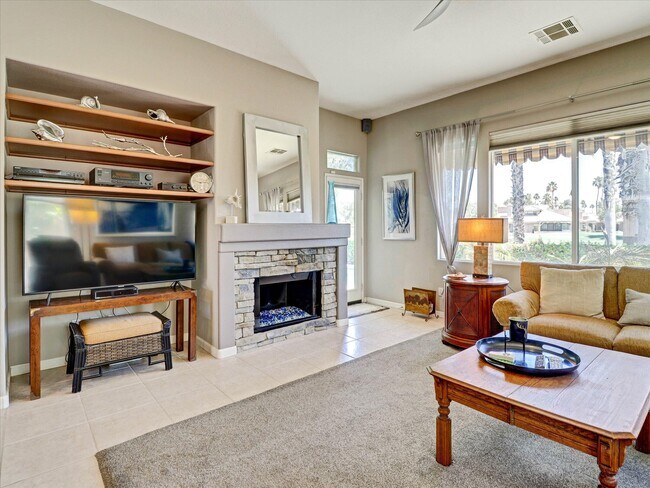 Building Photo - 77573 Ashberry Ct