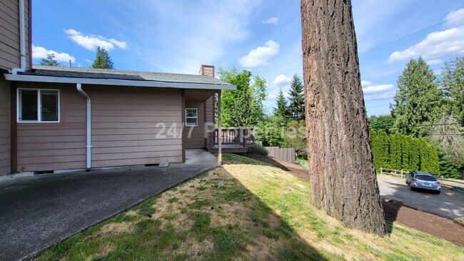 Building Photo - 2023-12573MF