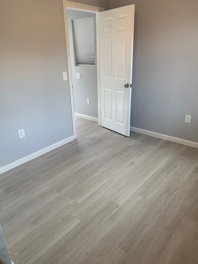 Building Photo - 2 bed 1 Bath on Adobe