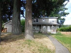 Building Photo - 16093 SW Roy Rogers Rd