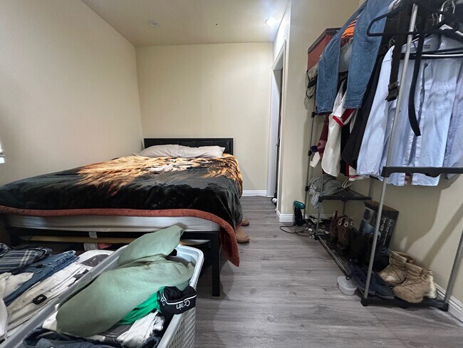 Building Photo - 7446 Tampa Ave