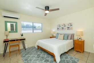 Building Photo - 6870 Sunset Rd