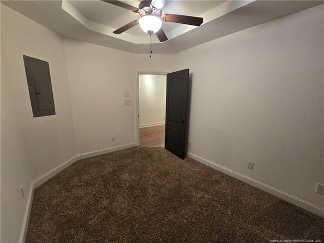 Building Photo - 214 Hay St