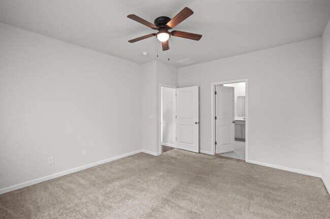 Building Photo - 72 Knotty Ct