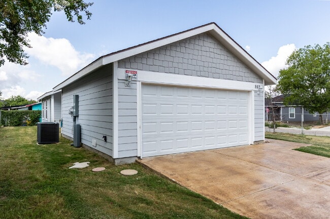 Building Photo - 5534 Painted Horse St