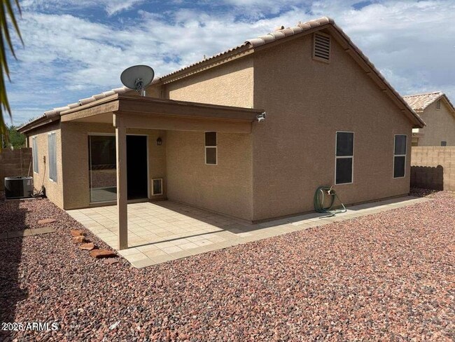 Building Photo - 3518 W Charlotte Dr