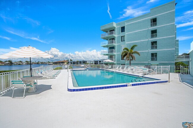Building Photo - 1700 Commodore Blvd