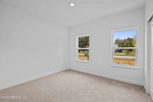 Building Photo - 221 Dartmouth Rd