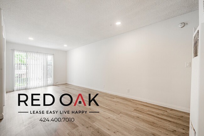 Building Photo - 1016 S Wooster St