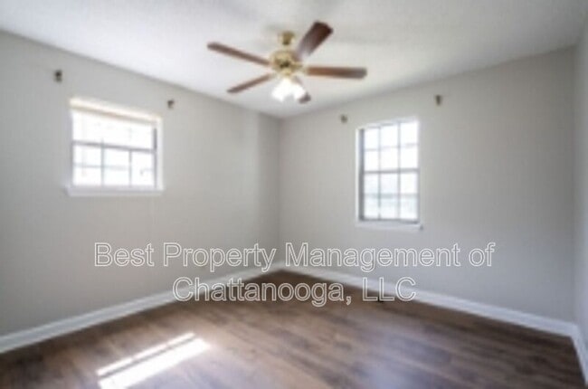 Building Photo - 5902 Fort Sumter Dr