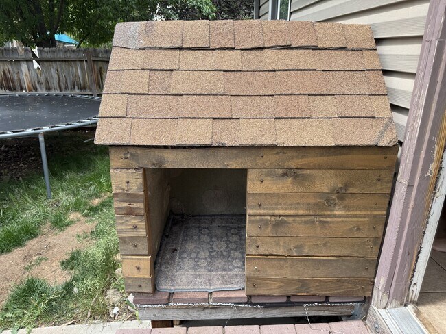 Building Photo - 236 Acord Way