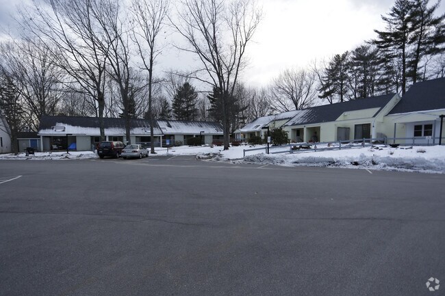 Building Photo - Foxwell I