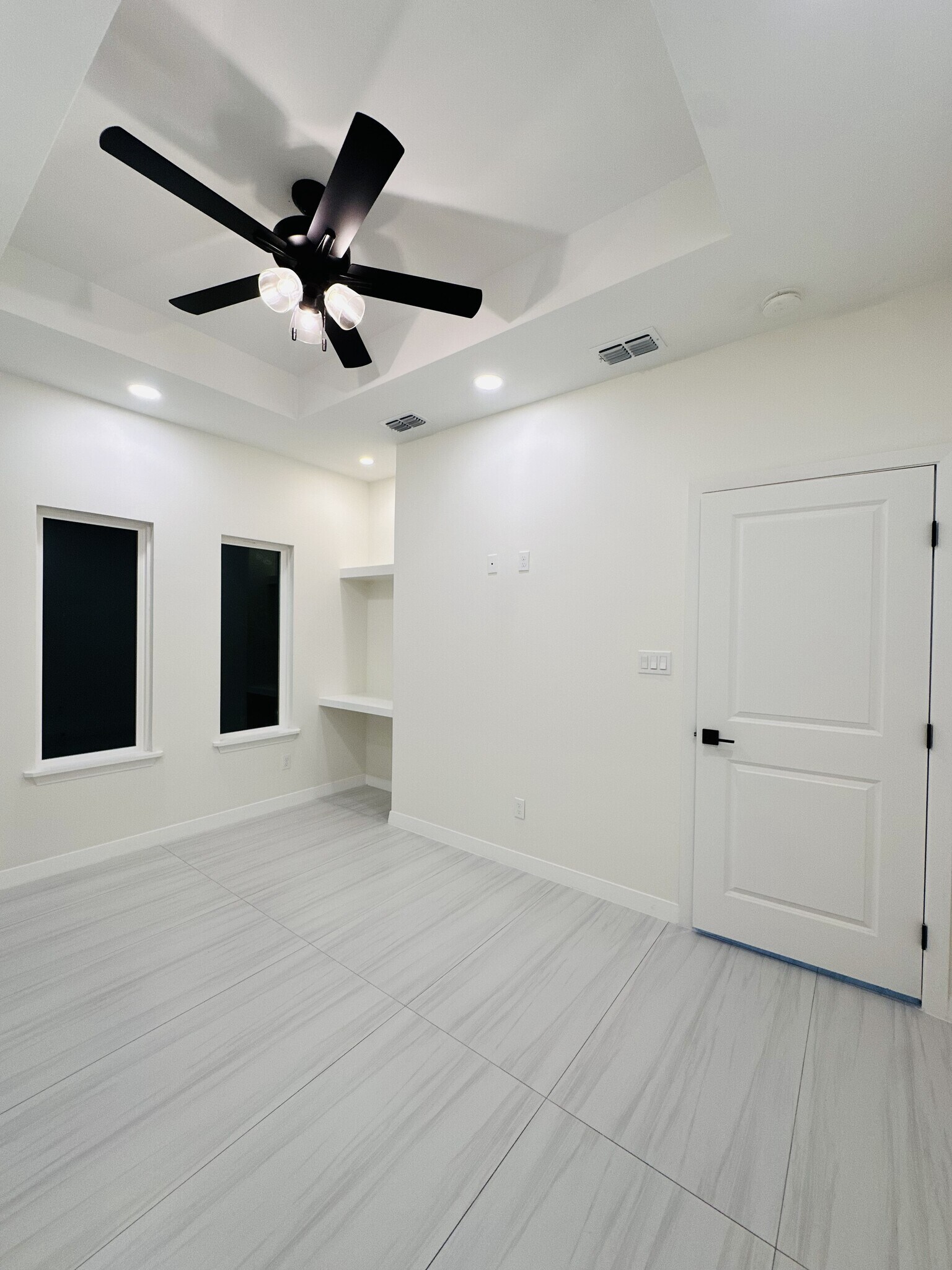 Building Photo - 11313 N 25th St