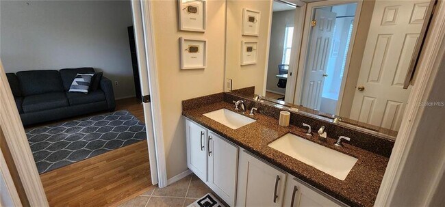 Building Photo - 2400 Feather Sound Dr