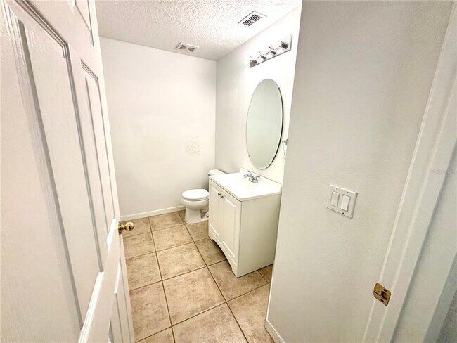 Building Photo - 10812 Tilston Point