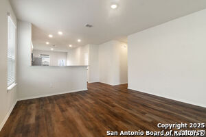 Building Photo - 10243 Band Wagon