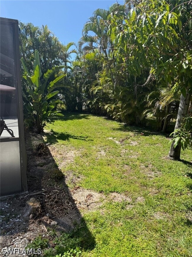 Building Photo - 1325 SW 28th St