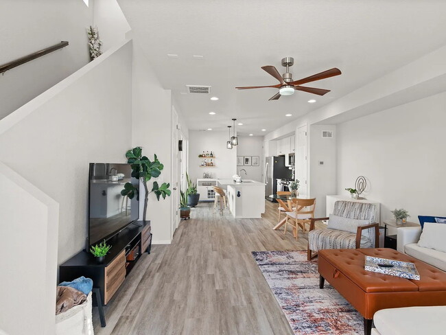 Building Photo - Stunning 3 bedroom, 2.5 bathroom home. New...