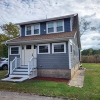 Building Photo - 14 McKinley St